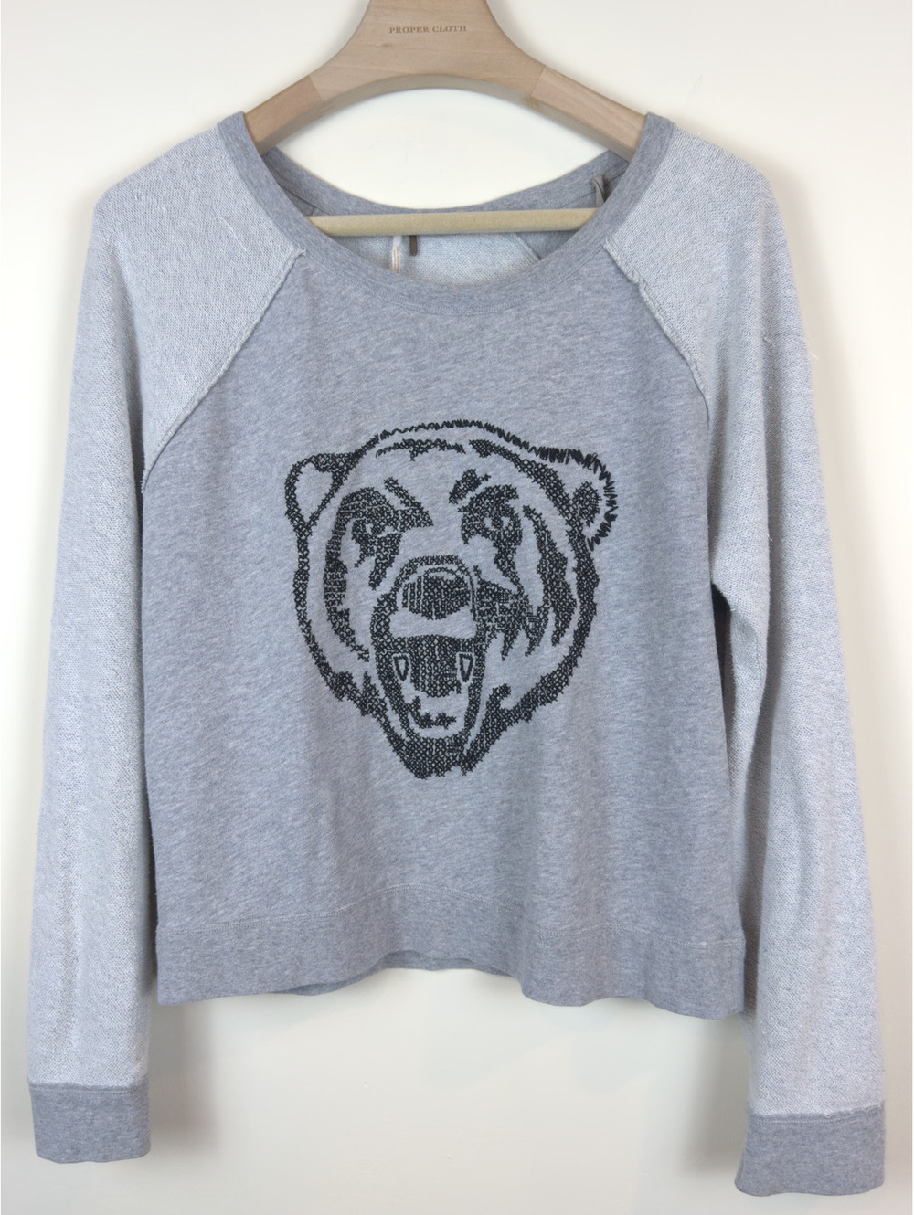 Free People Gray Grizzly Bear Graphic Cropped Sweatshirt Size M Raw Hem